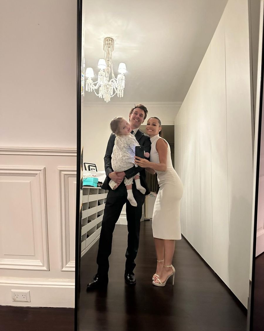 El look off white con el que Pampita marcó tendencia