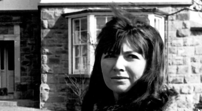 Murió a los 93 años la «polémica y extravagante» escritora irlandesa Edna OBrien