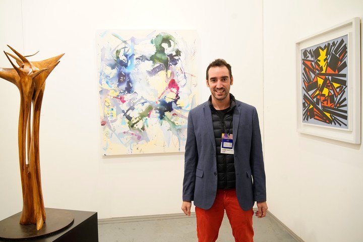 Piero Atchugarry, uruguayo al frente de la galería con sedes en Miami y Garzón,en Uruguay, debuta en arteba. Fotos: Ariel Grinberg.