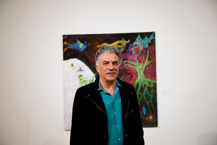 Daniel Acosta en la apertura de su muestra Urge la Tierra en el Museo Quinquela Martín. Fotos Emmanuel Fernández.