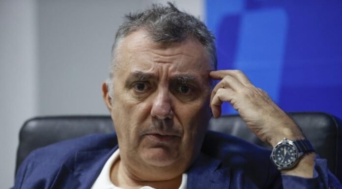 El escritor que empujó a sus lectores españoles hacia un «psicoanálisis colectivo»