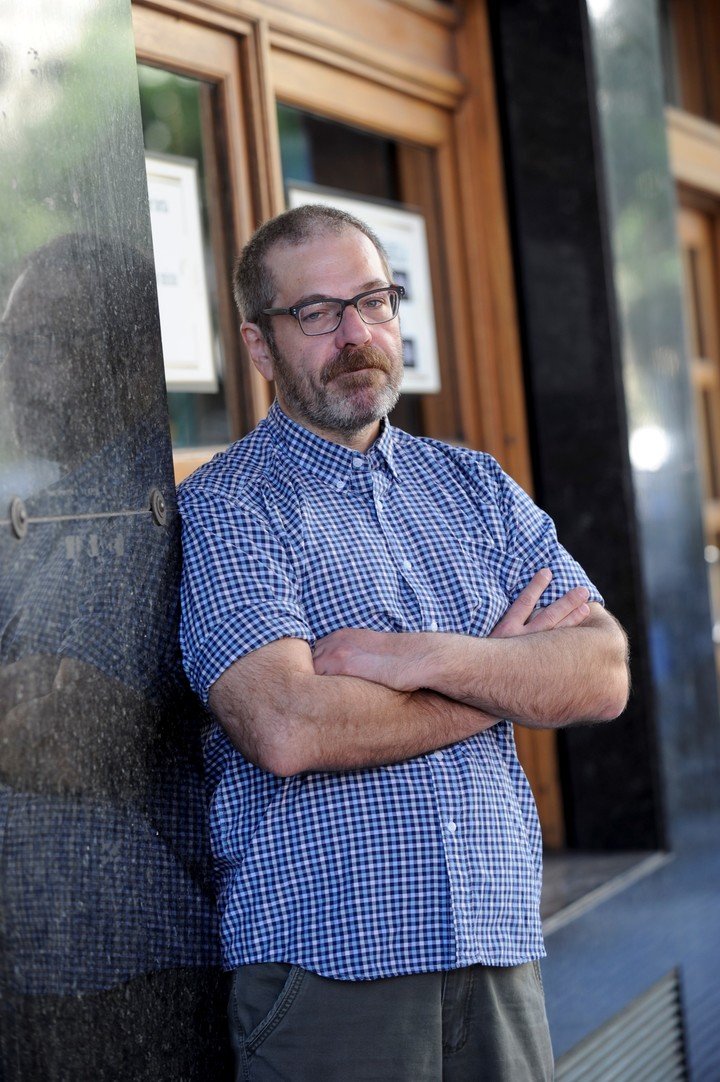 Carlos Busqued, escritor. Foto: Néstor García / Archivo Clarín.