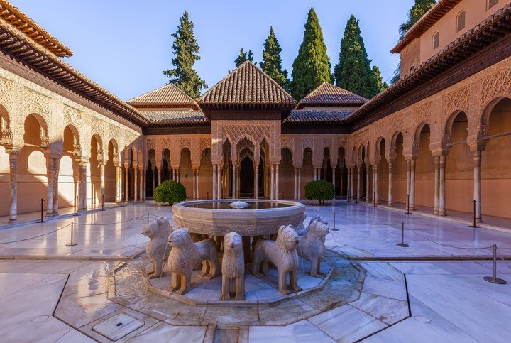 La Alhambra, Granada, España. Foto Shutterstock.