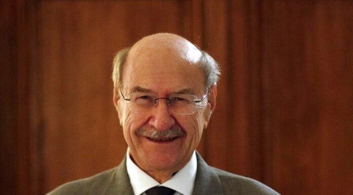 Murió el escritor chileno Antonio Skármeta a los 83 años