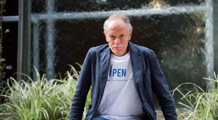 Una declaración de amor del italiano Erri De Luca a su Nápoles natal