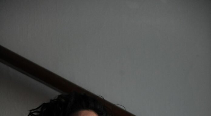 Leila Sucari gana el Premio Walsh-Facio 2024 con su novela erótica ‘La Fiebre’