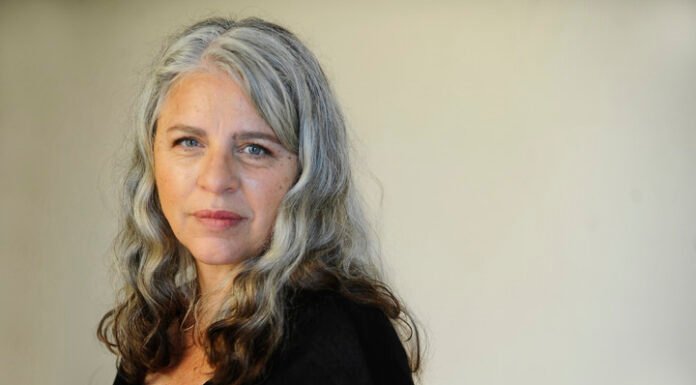 Lecturas de verano 2025: ¿Qué leen los escritores en sus vacaciones?