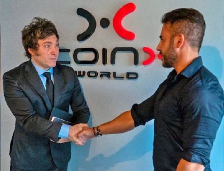 En 2022, Javier Milei promocionó, igual que otros influencers, la financiera Coinx en su cuenta de Instagram.