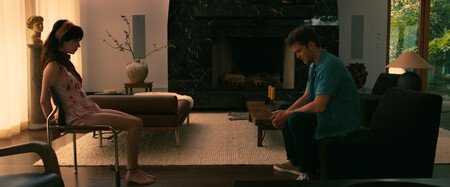 La Acompanante 2025 Sophie Thatcher Jack Quaid