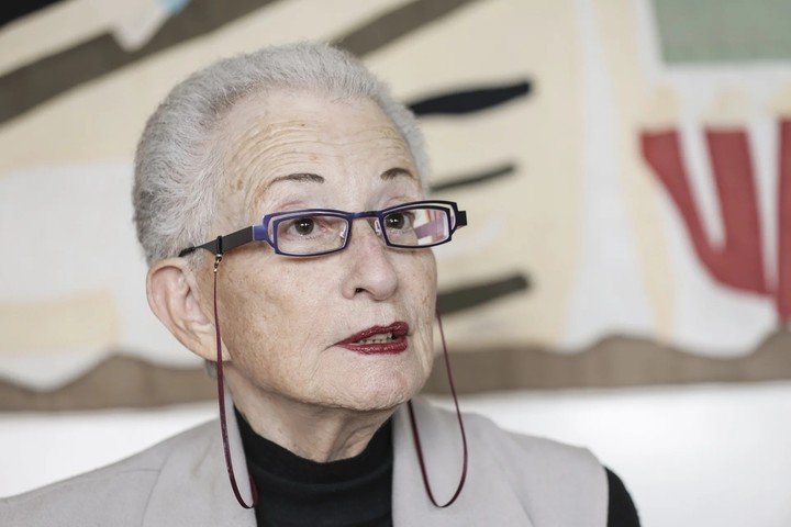La francesa Hélène Cixous, premio Formentor 2025. Foto: archivo Clarín.