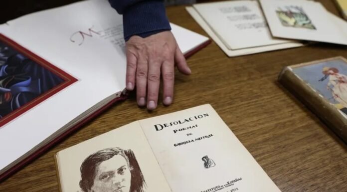 Los cuadernos de Gabriela Mistral, la inédita puerta a su pensamiento que espera a ser descubierta