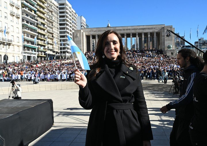 La vicepresidenta Victoria Villarruel en Rosario. Foto: Sebastian Granata.