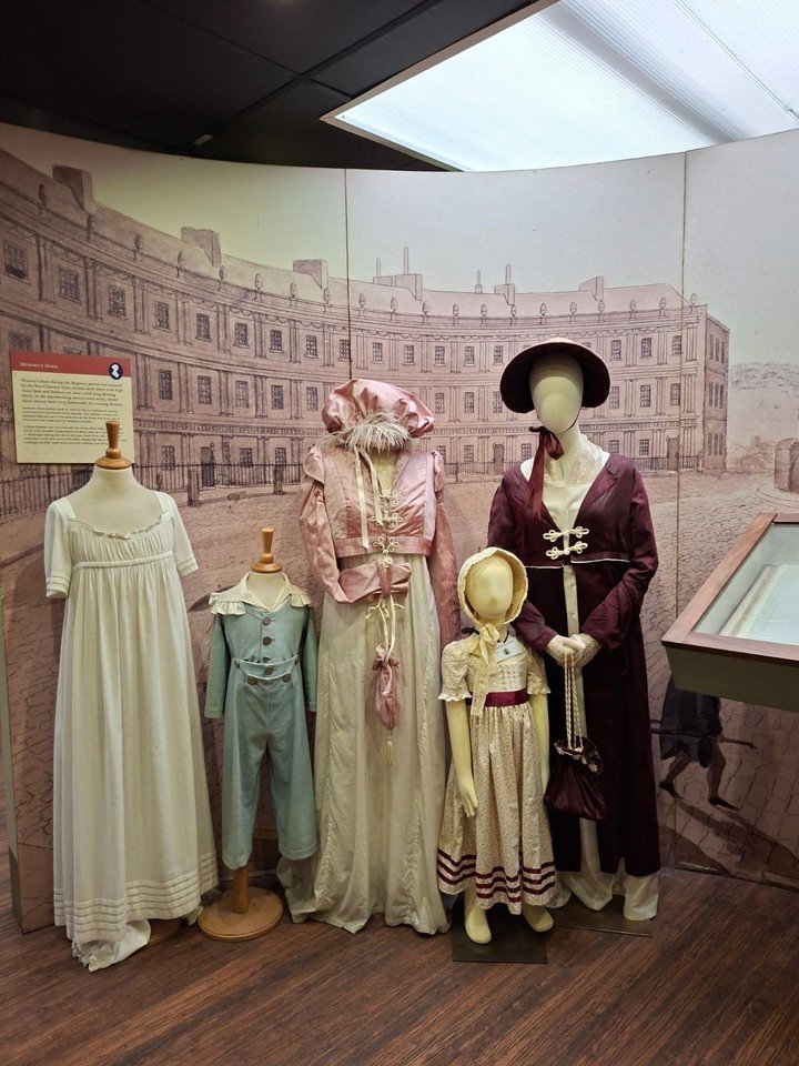 El Centro Jane Austen es muy similar a la casa ubicada en el Nº 25, donde Jane pasó algunos meses tras la muerte de su padre. Foto: Clarín.