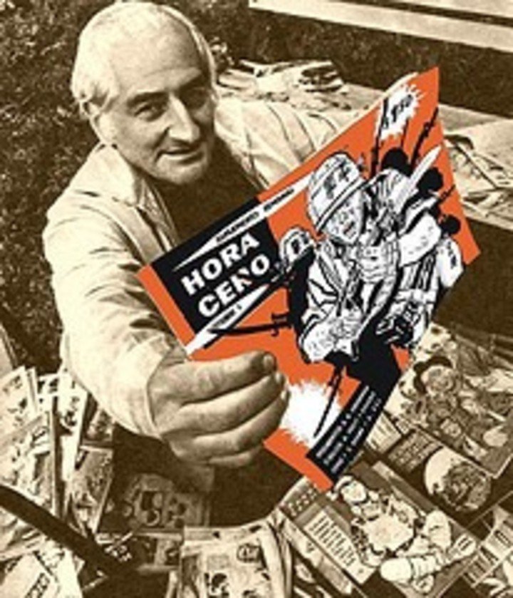 Héctor Germán Oesterheld como guionista de historietas. Archivo Clarín.