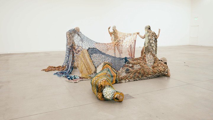 Tramoya: Ayelén Coccoz, Verónica Gómez, Leila Tschopp y Antonio Villa se pueden visitar en el Museo de Arte Moderno. Foto: Josefina Tommasi, gentileza.