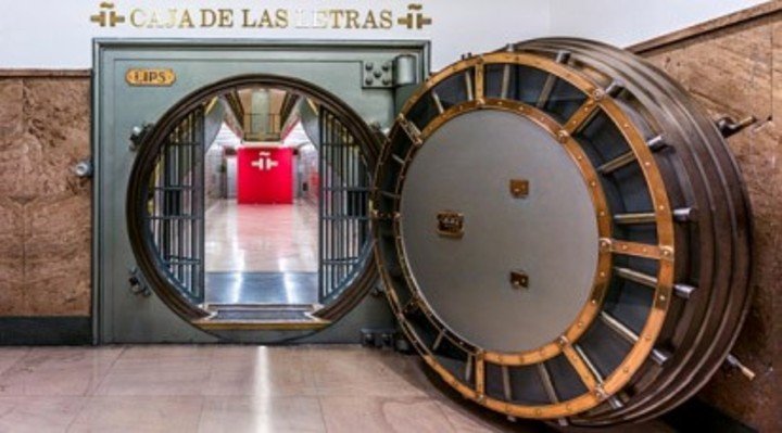 Objetos de María Elena Walsh y Sara Facio serán depositados en las bóvedas de la Caja de las Letras, del Instituto Cervantes, en Madrid. Foto: gentileza.