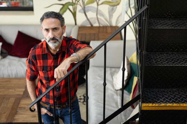 El escritor español Jon Bilbao en Buenos Aires. Foto: Victoria Gesualdi.