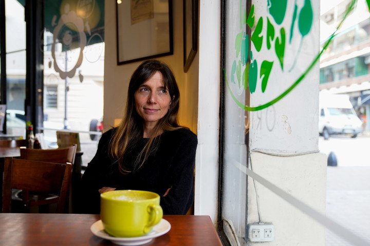 La escritora Laura Ferrero en Buenos Aires. Foto: Maxi Failla.