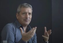 “Gente muy valiente”: Santiago Roncagliolo destacó el espíritu de Centroamérica Cuenta