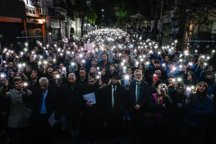 La muestra anual de fotoperiodismo argentino narra la historia reciente del país