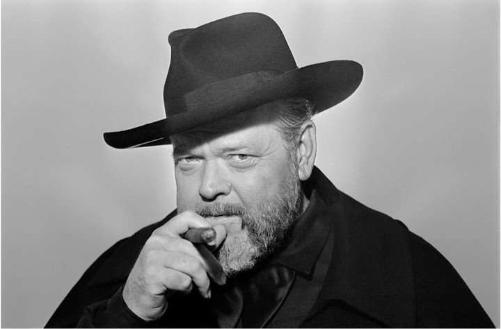 Orson Wellwa diretor de la película "F for Fake" de 1938. Archivo Clarín.