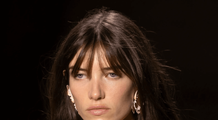 Cortes de cabello 2026: de flequillos largos (y cortos) al shaggy bob de los 70, los estilos que dominarán en el año