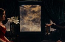 Esta estupenda sátira con Nicholas Hoult y Elle Fanning acaba de aterrizar en Netflix. Una serie deliciosamente anacrónica sobre un personaje histórico