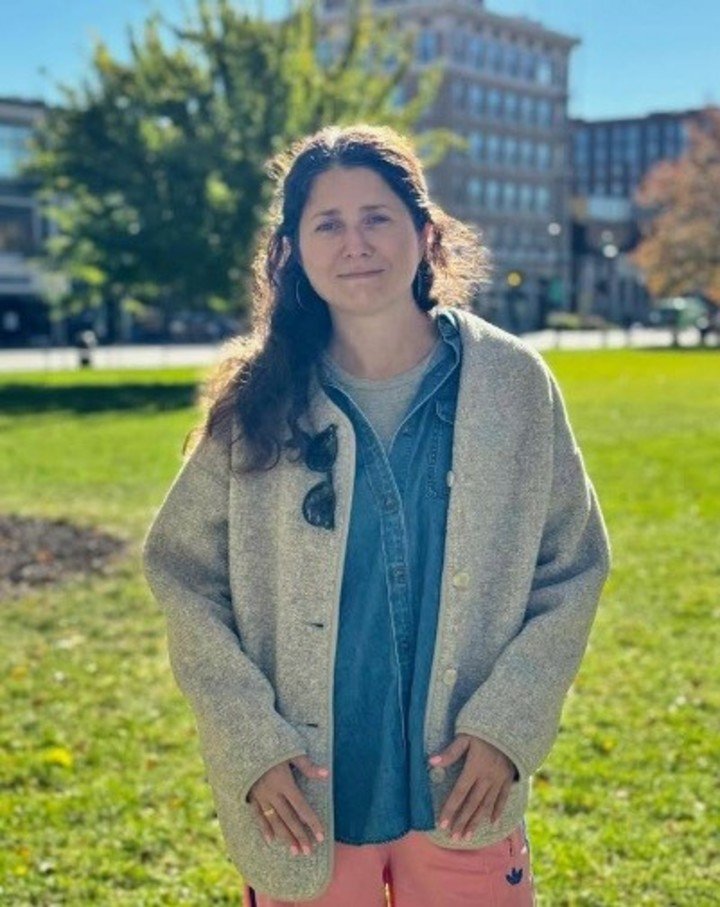 La escritora Sofía Balbuena nació en la Argentina pero reside en España. Foto: redes sociales.