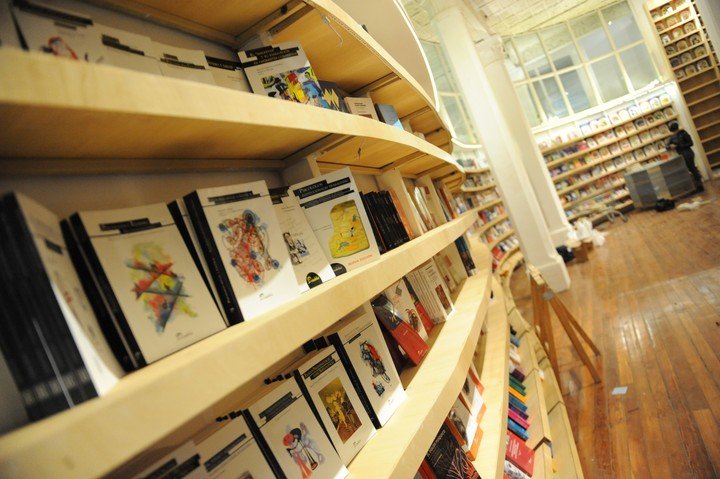 Librería de Eudeba. Foto: Lucía Merle.