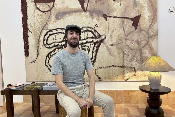 El escritor español David Uclés es autor de La península de las casas vacías (Siruela). EFE/Eduardo Villanueva