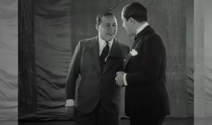 Celedonio Flores, junto a Carlos Gardel. Archivo Clarín.