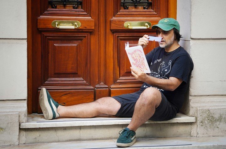 Federico Lamas (Buenos Aires 1979) es un artista visual independiente. Diseñador de Imagen y Sonido FADU-UBA. Fotos Martín Bonetto.