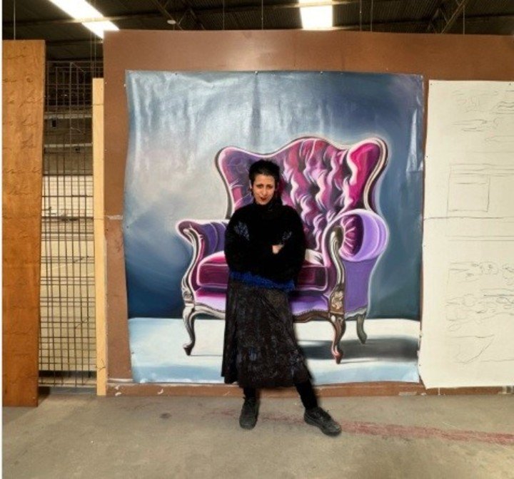 La pieza denunciada por Ciruelo forma parte de la muestra El desentierro del diablo, de Carrie Bencardino. Foto: redes sociales.