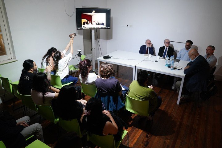 Los curadores José Emilio Burucúa y Sergio Baur; los investigadores Diego M. Santos y Marcelo Campagno; y el moderador Pablo Ubierna. Foto: Emmanuel Fernández.