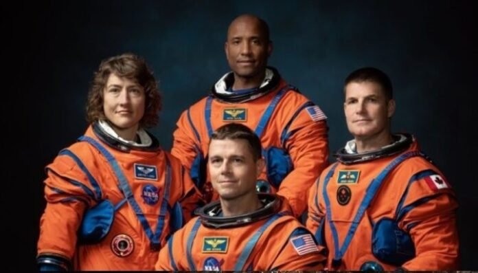 De Julio Verne a la NASA: libros, películas y música sobre el viaje a la Luna tras la misión Artemis II