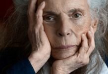 Pat Steir: un pequeño tractor cortando el césped