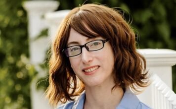 Quién es Freida McFadden: la escritora de ‘La asistenta’ reveló su identidad tras 23 años de misterio