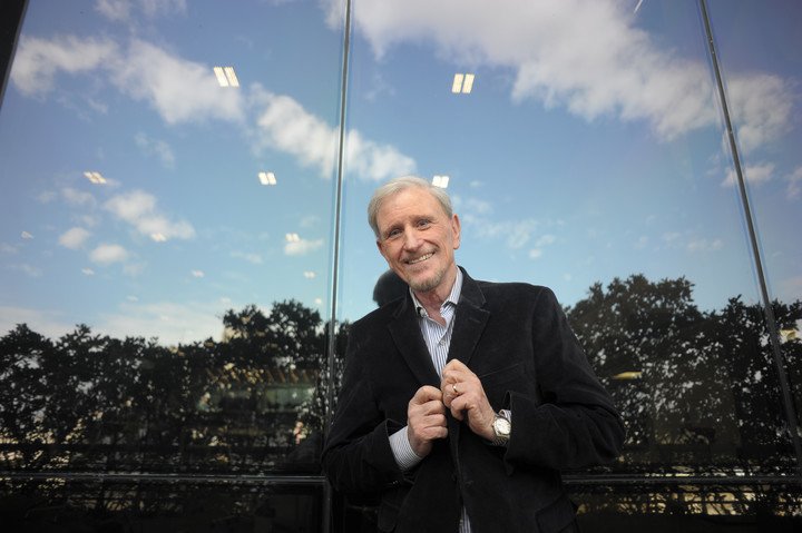 Charlie López es docente, escritor e historiador. Foto: German García Adrasti.