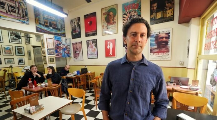 Kevin Rabalais y el carnaval secreto de Luisiana: un viaje al ritual que sobrevive fuera del mapa