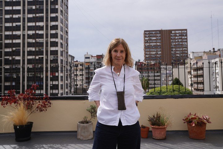 María Negroni es poeta, ensayista y directora de la Maestría en Escritura Creativa de la Untref. Foto: Emmanuel Fernández.