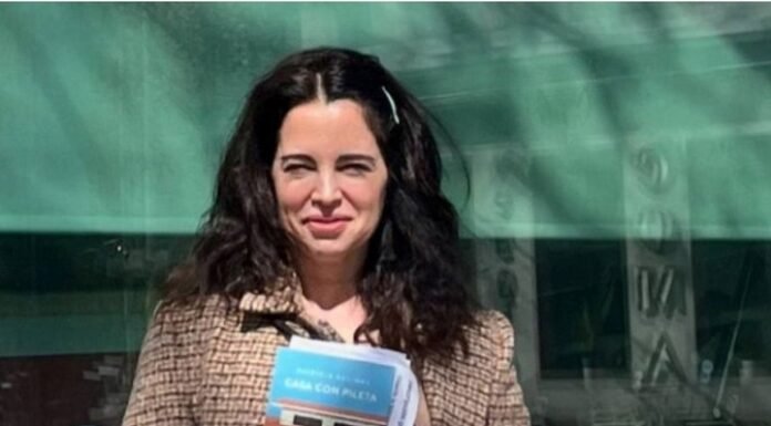 Patricia Salinas narra la memoria de la dictadura desde la intimidad y el absurdo