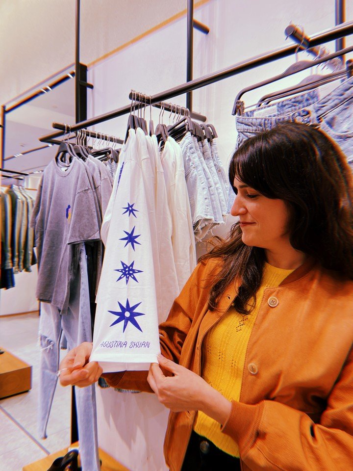 Agustina Shuan, la ilustradora argentina elegida por Zara para su colección global Women in Art. Foto: gentileza.