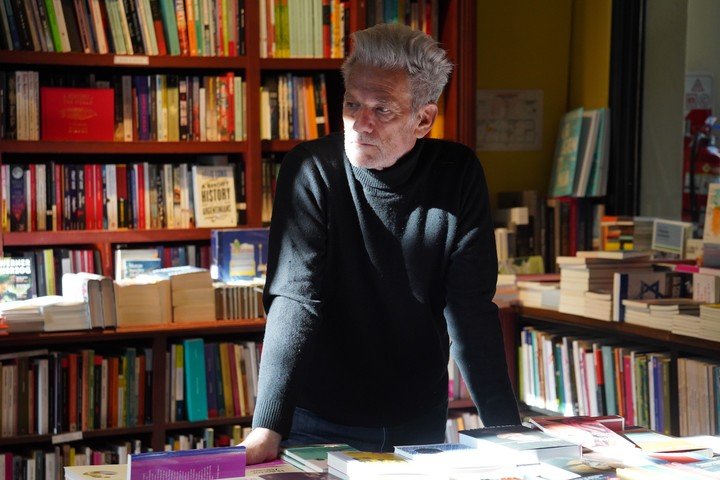 El escritor Alan Pauls. Foto: Ariel Grinberg.