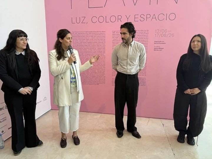 Marita García, curadora en jefe del Malba y Soledad Álvarez Campos, jefa de comunicación del museo, presentan la exposición junto a Humberto Moro, de Dia Art Foundation y la curadora Min Sun Jeon. Foto: gentileza.