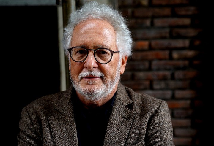 El escritor colombiano Héctor Abad Faciolince vino a Buenos Aires a presentar su novela Ahora y en la hora. Foto: Guillermo Rodríguez Adami. 