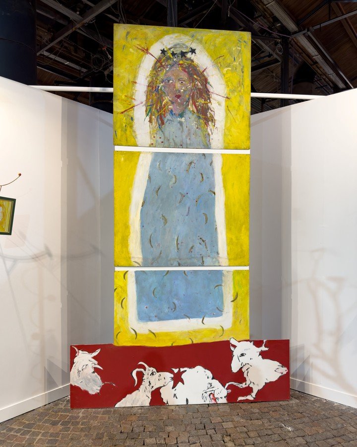 "Madona", de Diana Aisenberg (1982-1983). Acrílico, purpurina y extracto de banana sobre chapadur, 325 x 197 cm
Obra adquirida por el Museo Moderno a De Sousa Galería y gracias a su apoyo, a través del Comité de Adquisiciones del Moderno y del programa de adquisiciones de MAPA con el apoyo de Eastern Point Global. Foto gentileza Museo Moderno.