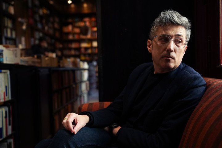 Entrevista al escritor Patricio Pron. Foto: Santi Garcia Díaz. 