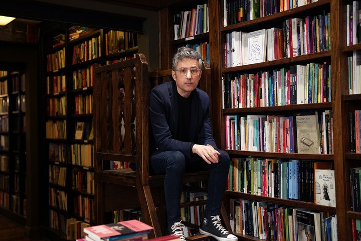 Entrevista al escritor Patricio Pron. Foto: Santi Garcia Díaz. 
