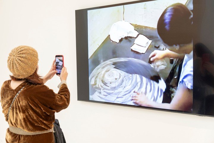Belkis Ayón. Mito y desobediencia, podrá visitarse hasta el próximo 12 de octubre en el Museo de Arte Latinoamericano de Buenos Aires. Foto: Alejandro Guyot, gentileza Malba.