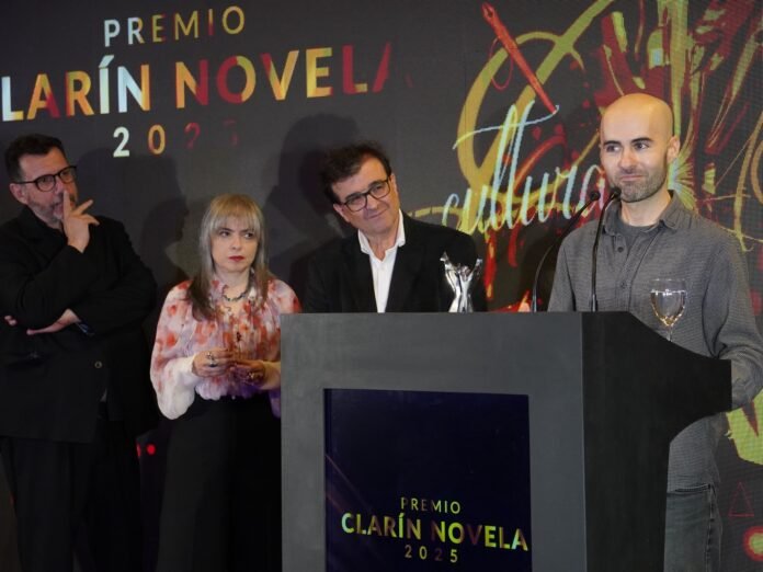 Boom literario en español: el Premio Clarín Novela bate un récord histórico con 1